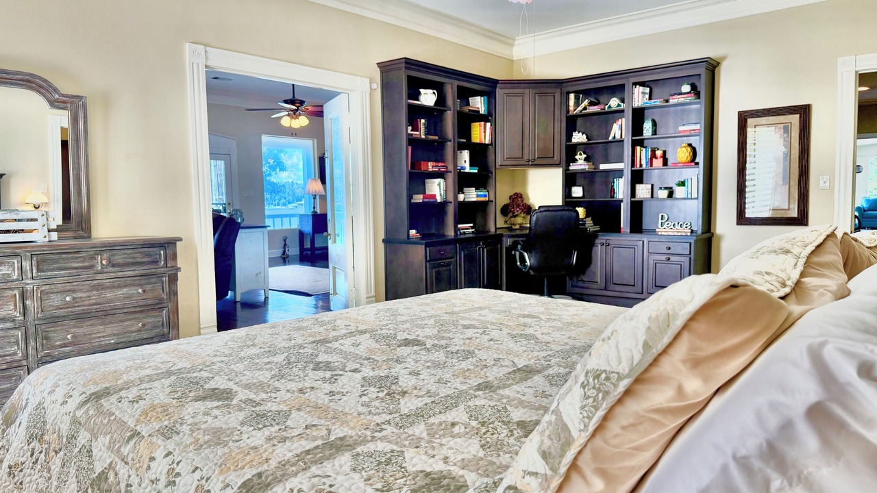 Photo of Bedroom in Wetumpka