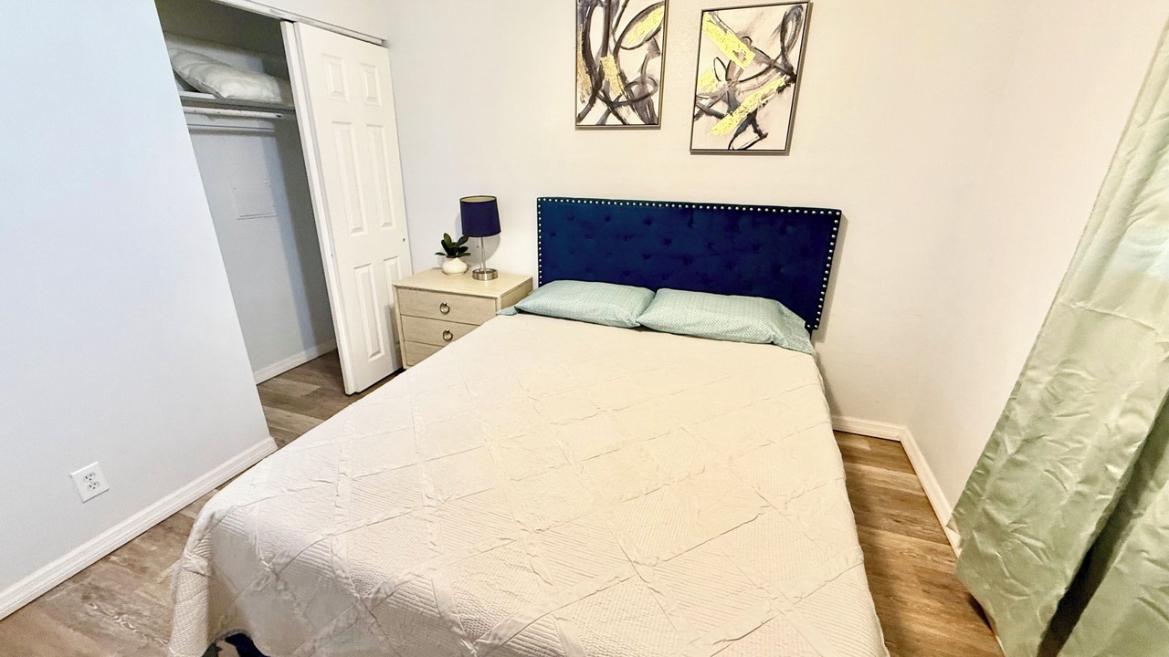 Photo of Bedroom in St. Nicholas