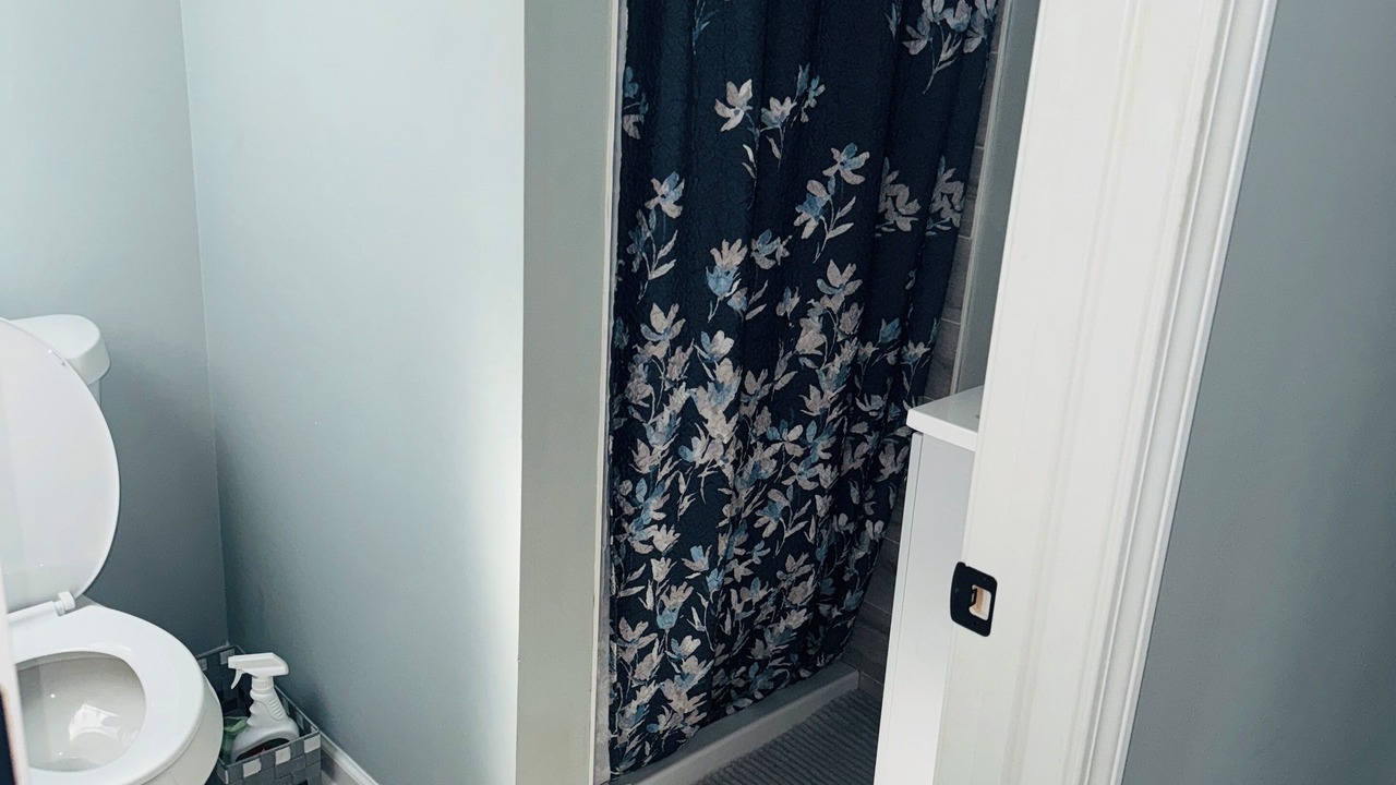 Photo of Bathroom in Gunter Afs