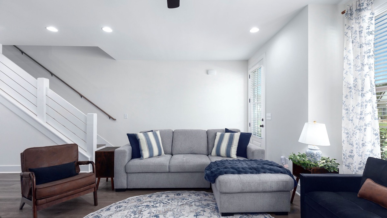Photo of Livingroom in Auburn