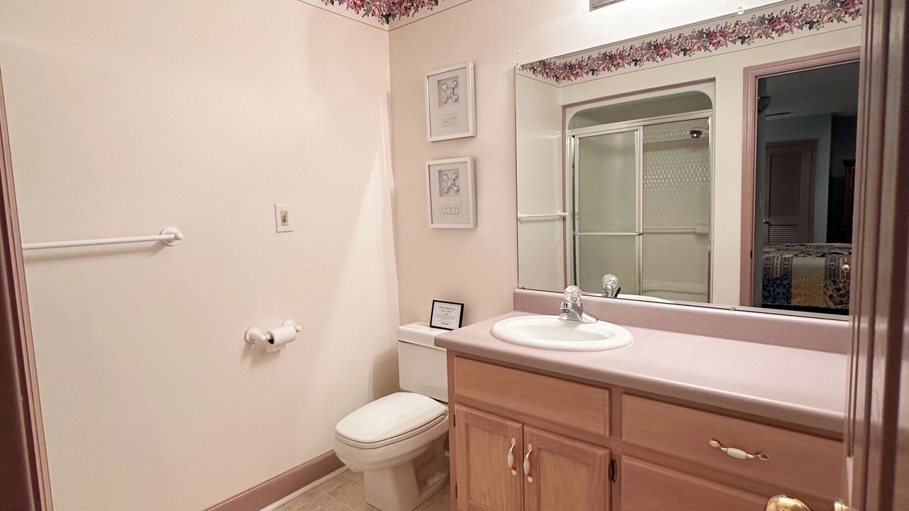 Photo of Bathroom in Crane Hill