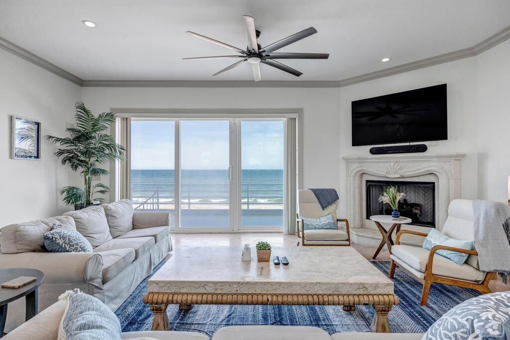 Photo of Livingroom in South Ponte Vedra Beach