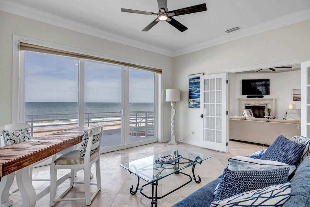 Photo of Livingroom in South Ponte Vedra Beach