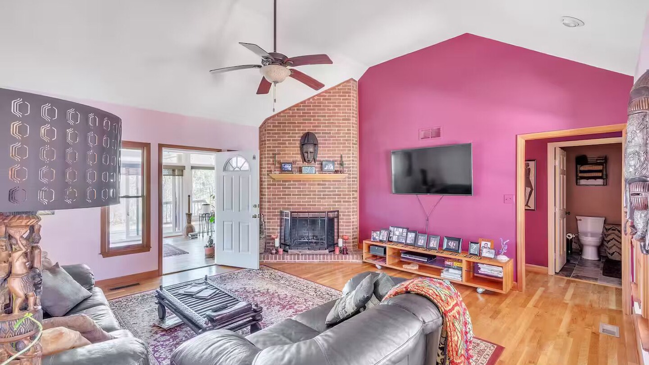 Photo of Livingroom in Covington