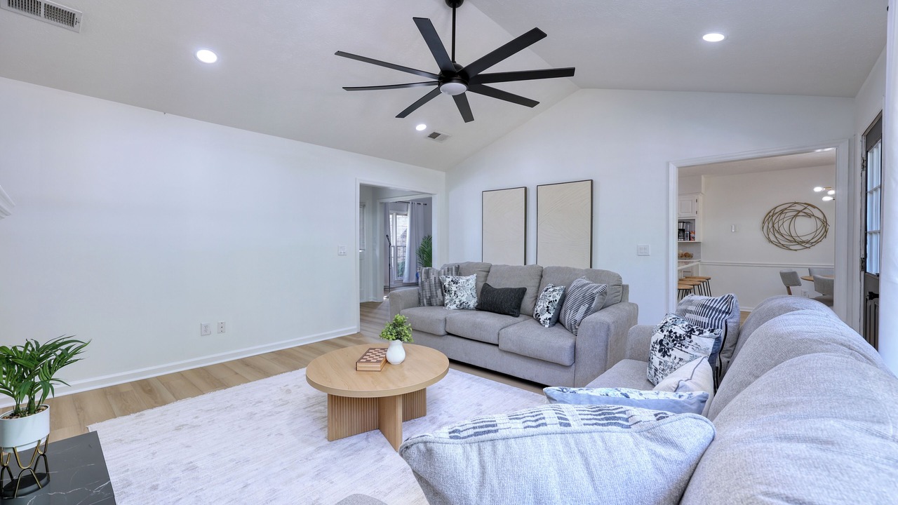Photo of Livingroom in Columbus