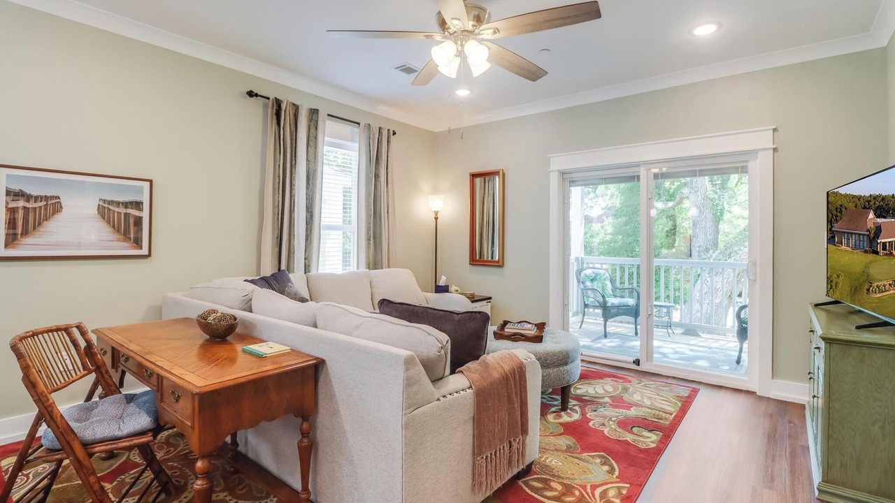 Photo of Livingroom in Diamondhead