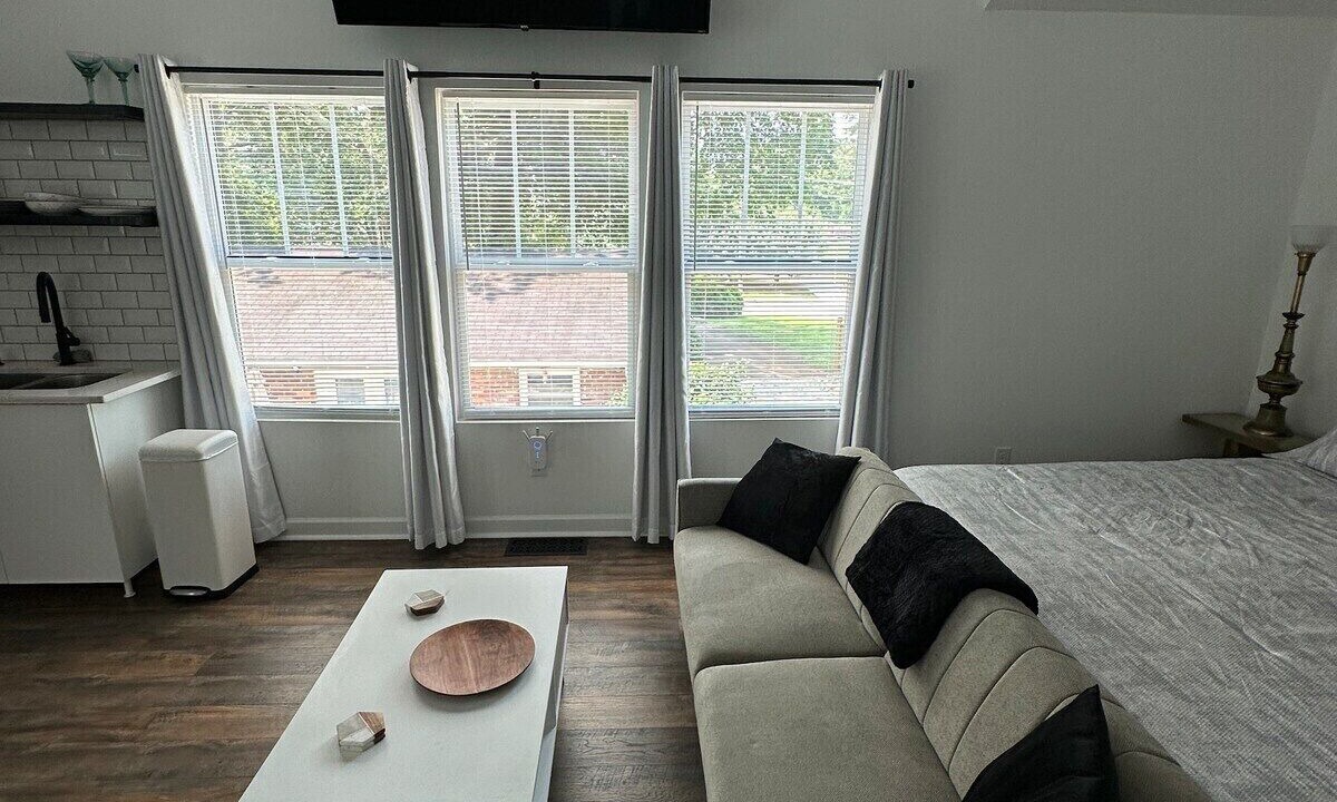 Photo of Bedroom in Kennesaw