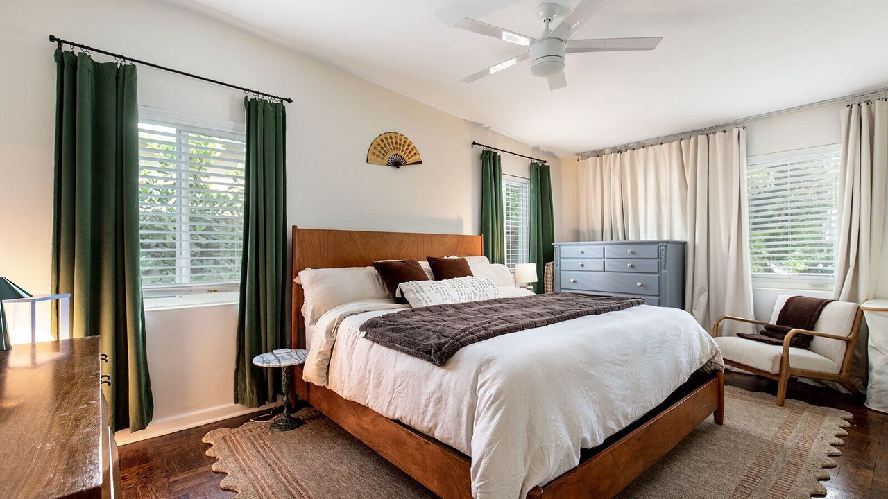 Photo of Bedroom in Audubon Park