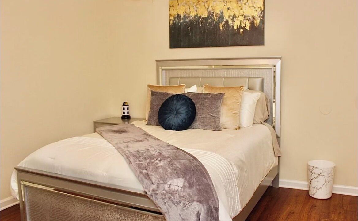 Photo of Bedroom in Albany