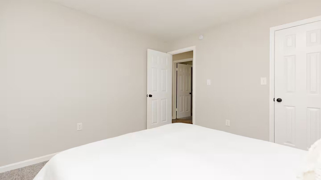 Photo of Bedroom in Houston County