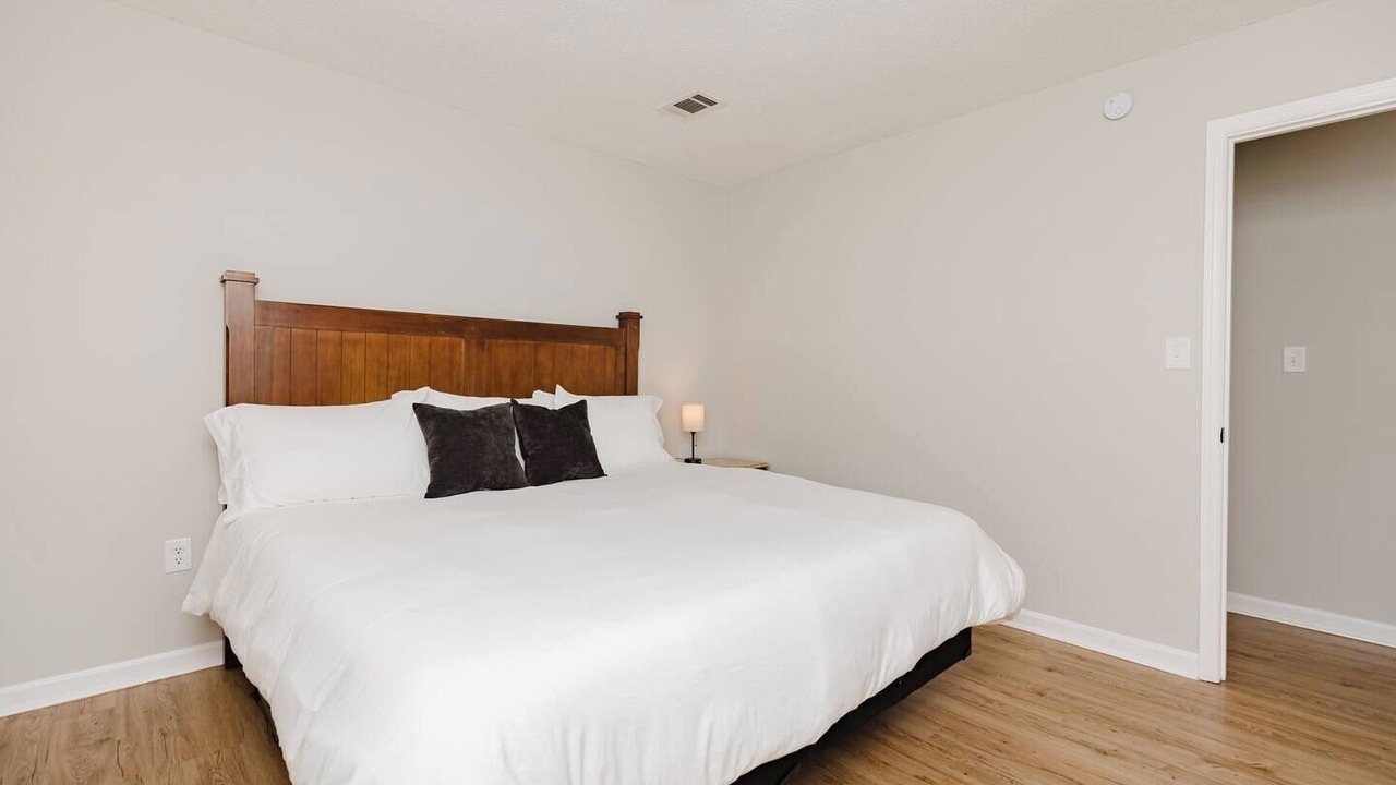 Photo of Bedroom in Houston County