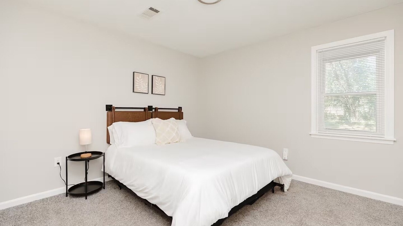Photo of Bedroom in Houston County