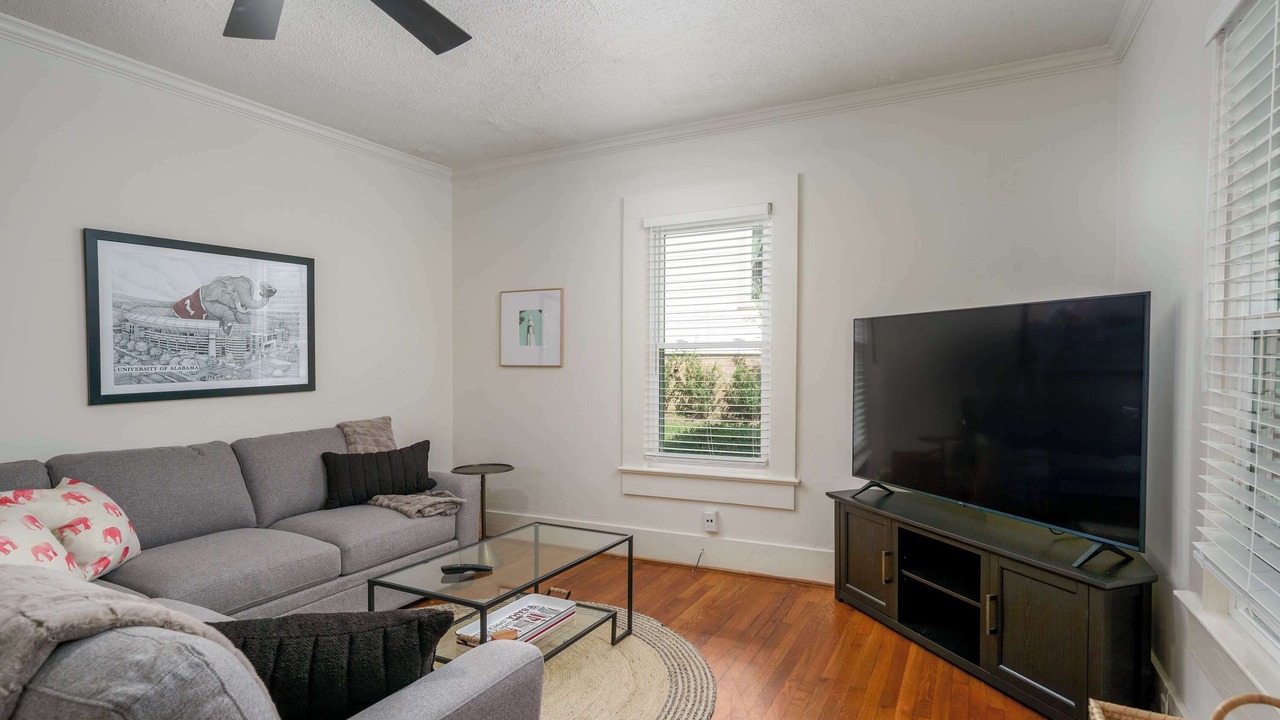 Photo of Livingroom in Northport