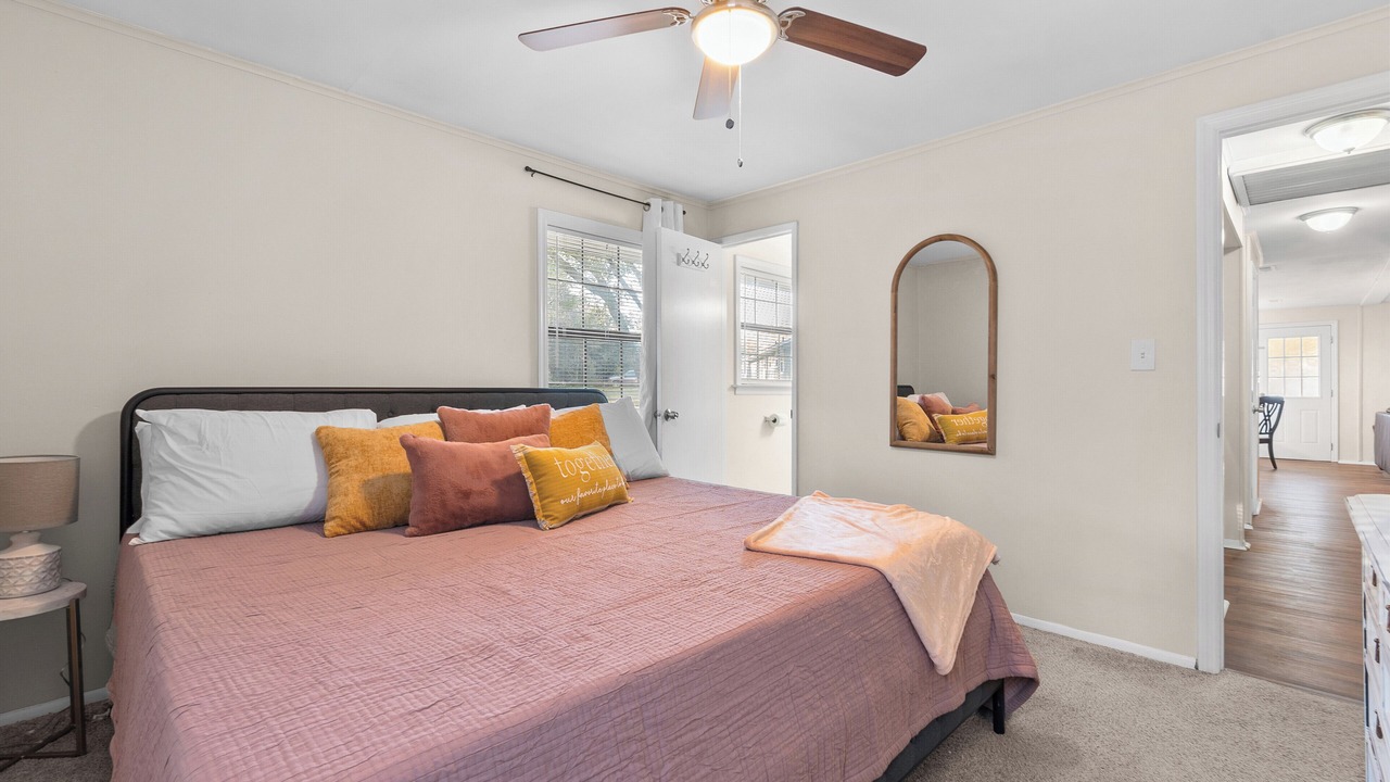 Photo of Bedroom in Perry