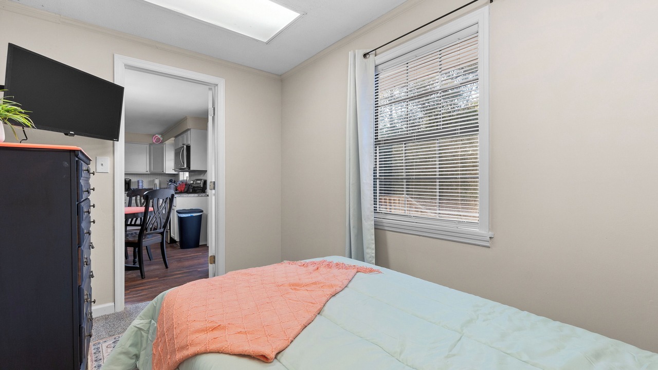 Photo of Bedroom in Perry