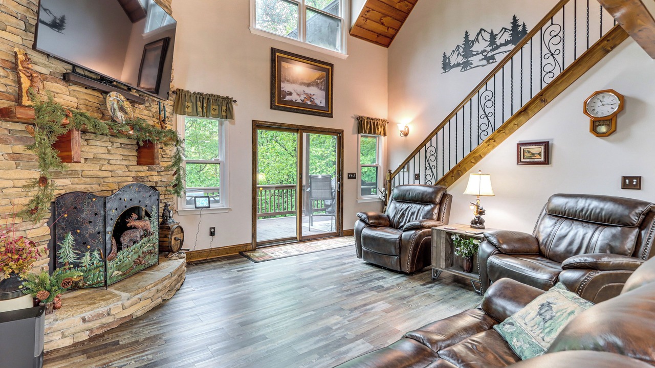 Photo of Bedroom in Walnut Mountain