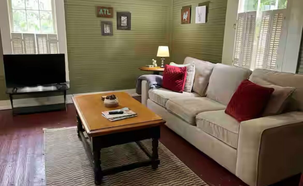 Photo of Livingroom in Griffin