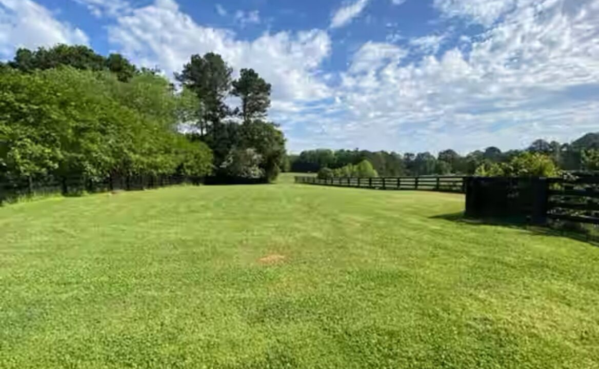 Photo of Outdoor in Griffin