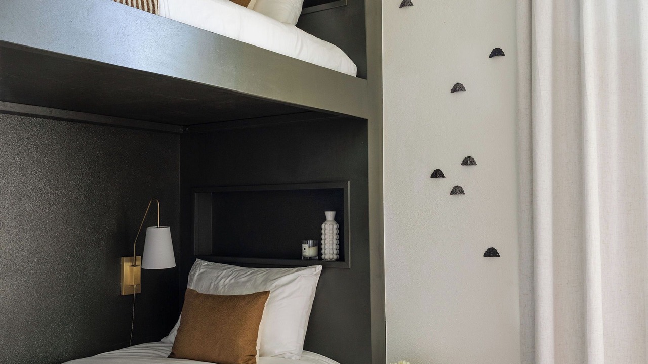 Photo of Bedroom in Lower Garden District