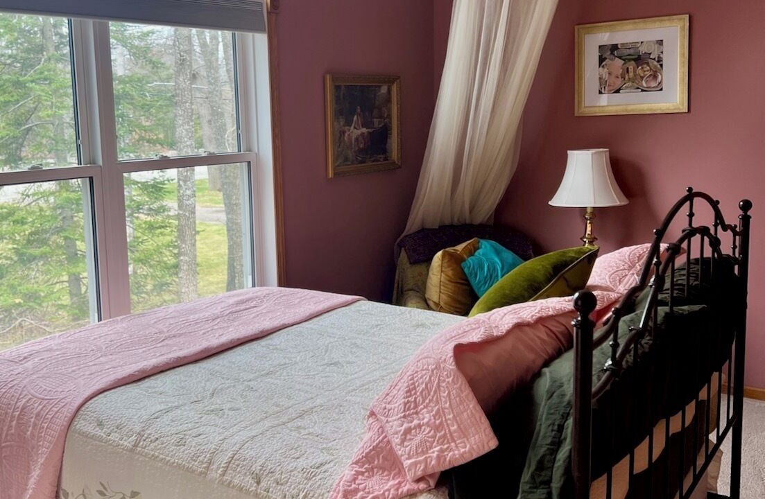 Photo of Bedroom in Gaylord