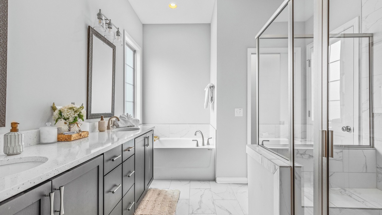 Photo of Bathroom in Gunter Afs