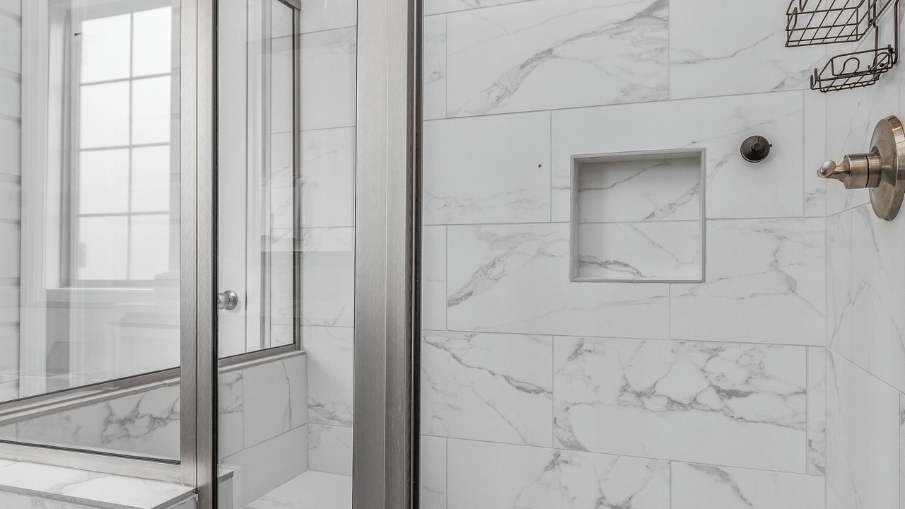 Photo of Bathroom in Gunter Afs