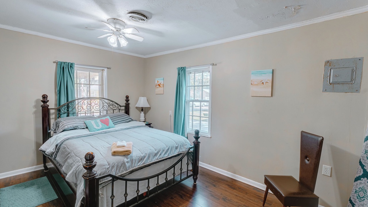 Photo of Bedroom in Chickasaw