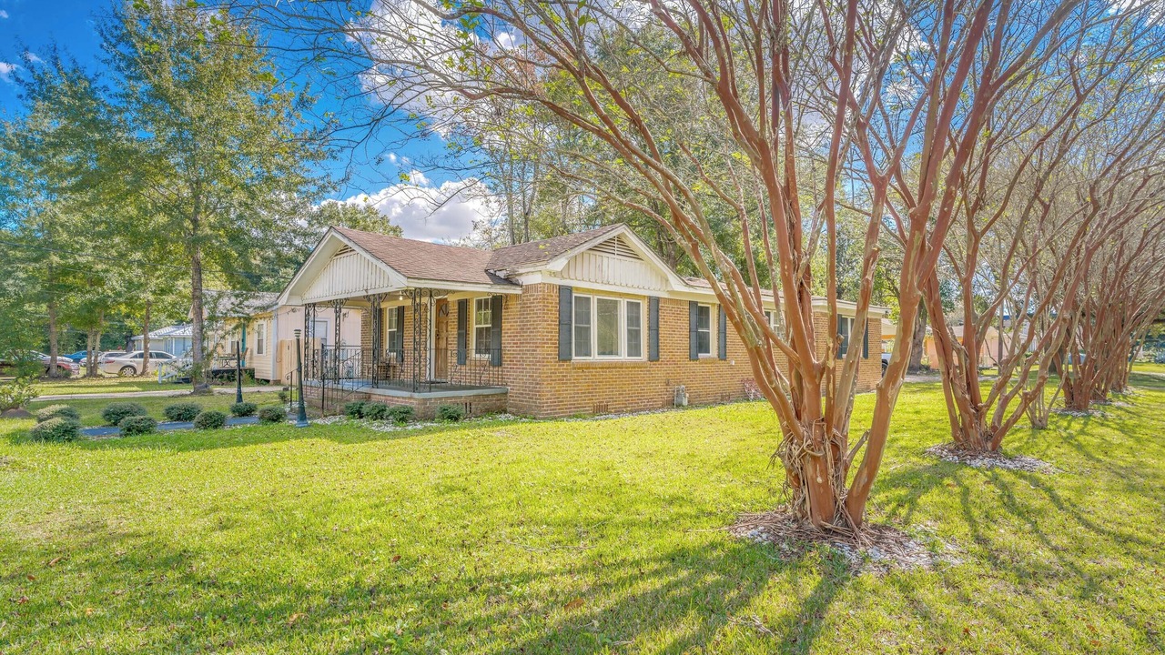 Photo of Outdoor in Chickasaw