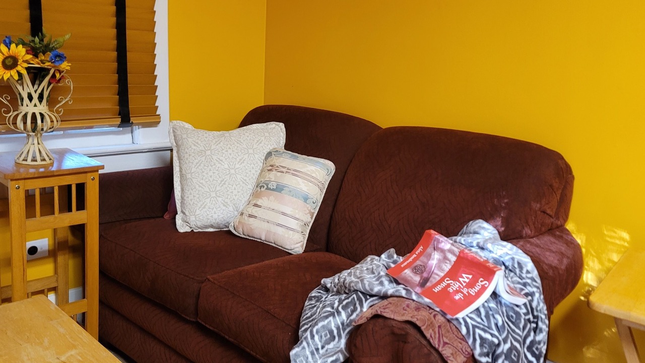 Photo of Livingroom in Grand Bay