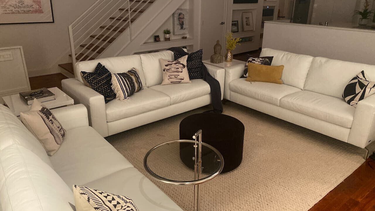 Photo of Livingroom in Seventh Ward
