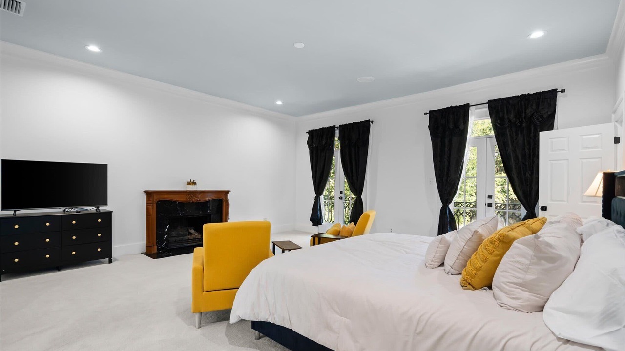 Photo of Bedroom in Mobile