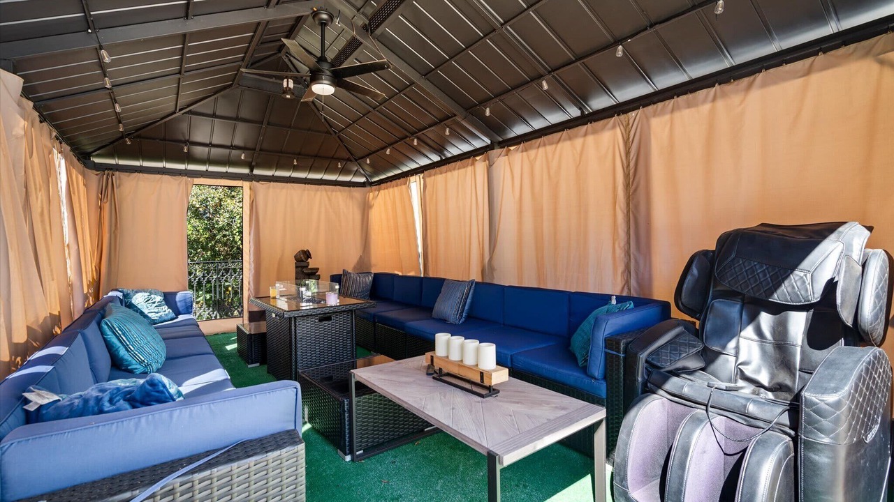 Photo of Livingroom in Mobile