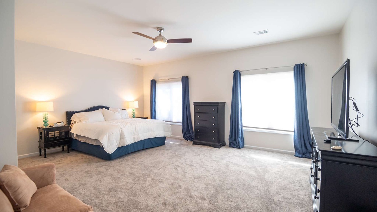 Photo of Bedroom in Smith Mountain Estates