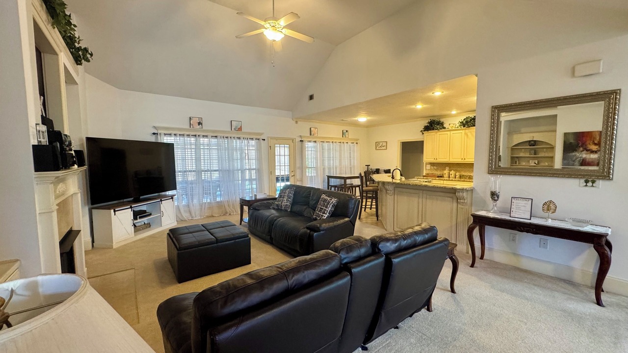 Photo of Livingroom in Grovetown