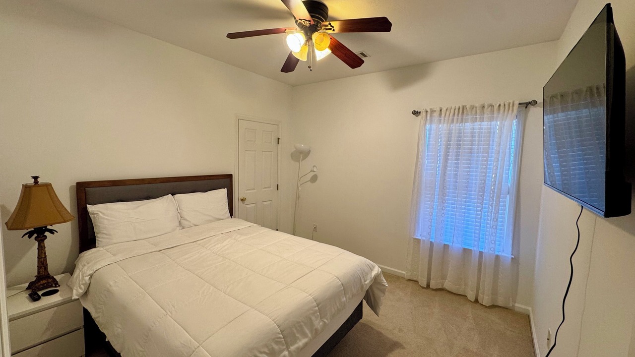 Photo of Bedroom in Grovetown
