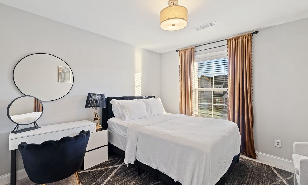 Photo of Bedroom in Auburn
