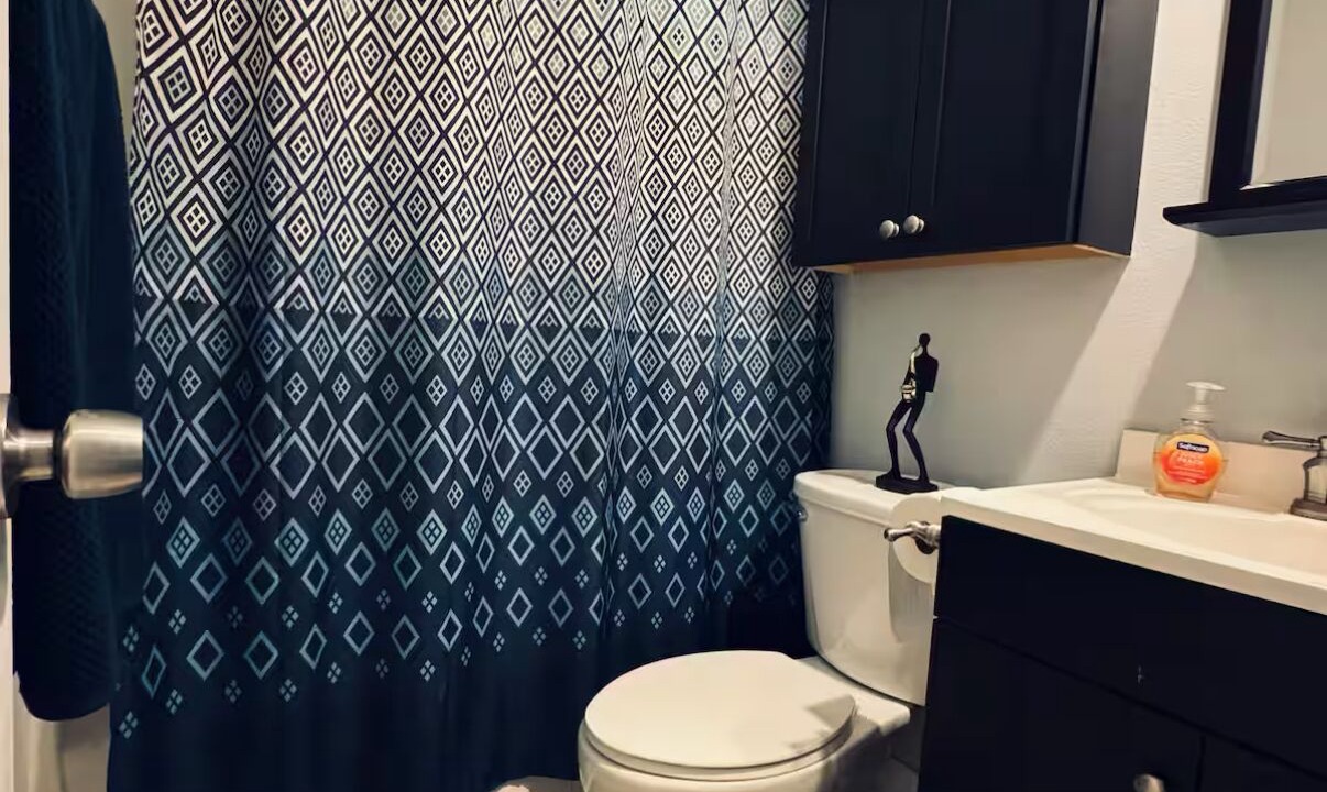 Photo of Bathroom in Chalmette