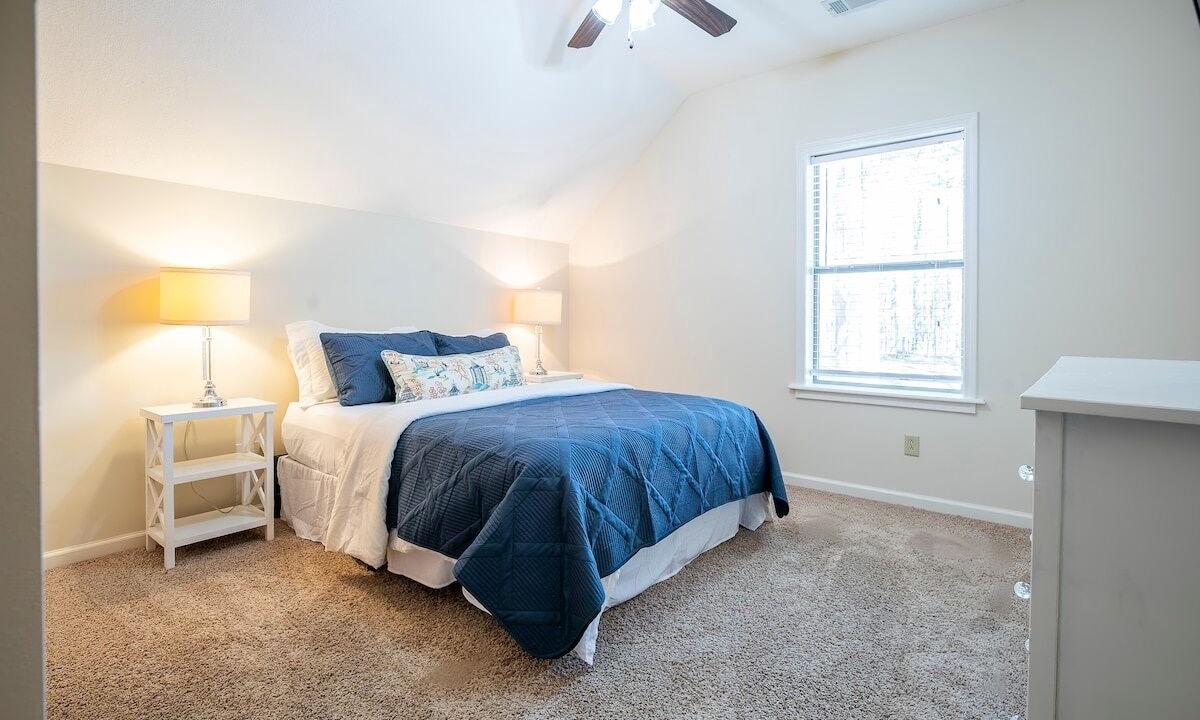 Photo of Bedroom in Lafayette County