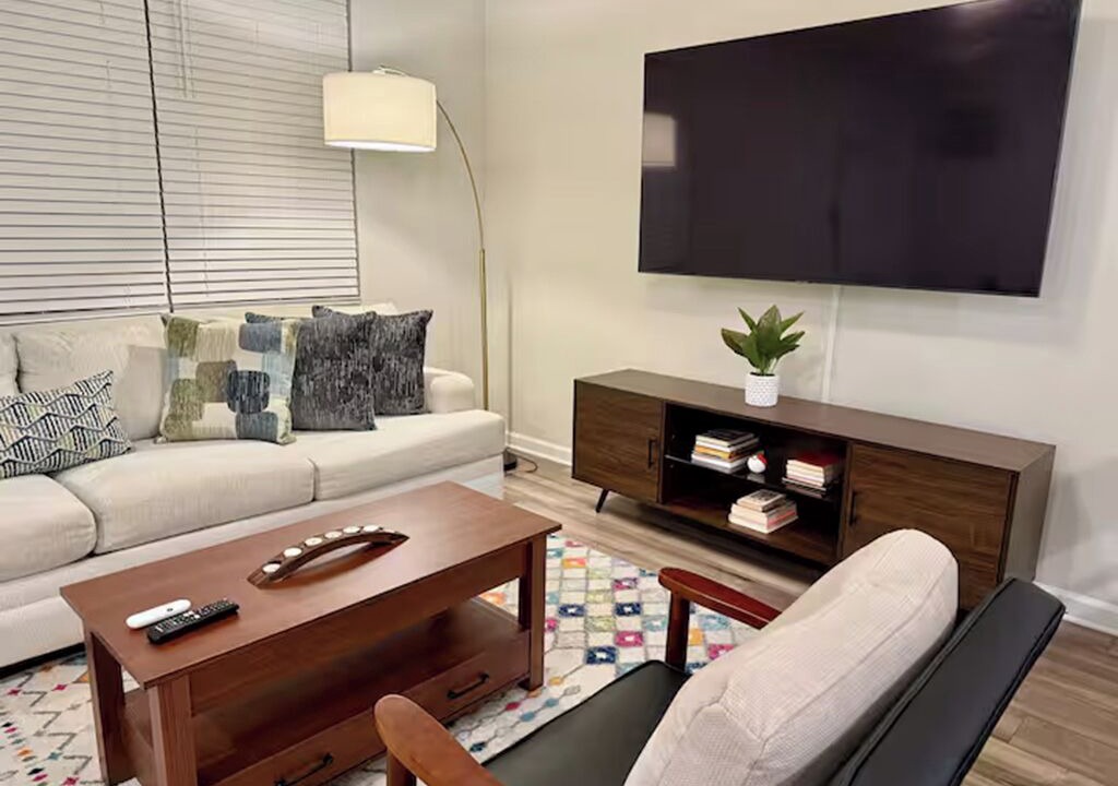 Photo of Livingroom in Decatur