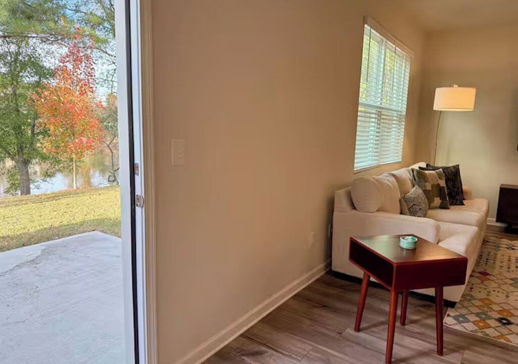 Photo of Livingroom in Decatur