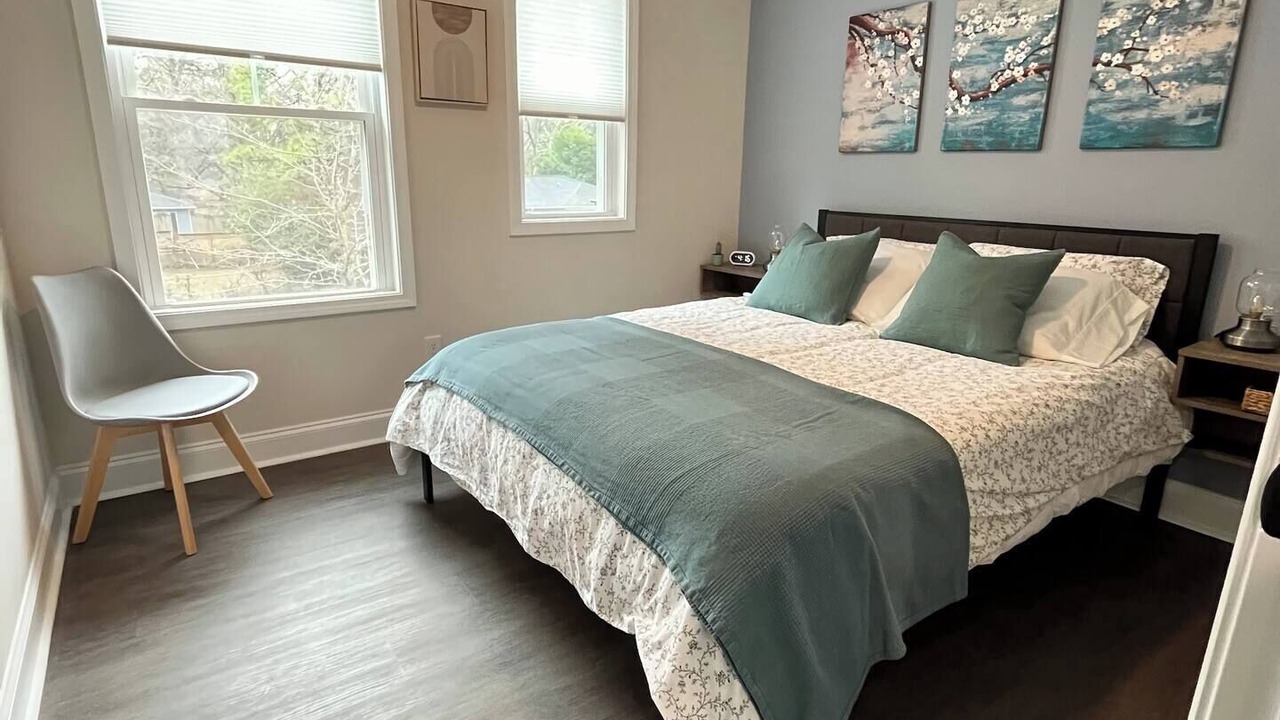Photo of Bedroom in East Lake