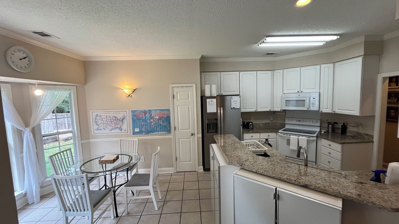 Photo of Kitchen in Pickwood