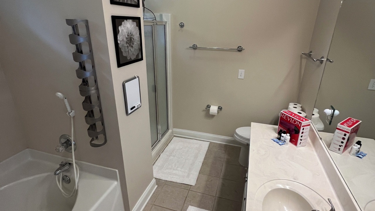 Photo of Bathroom in Pickwood