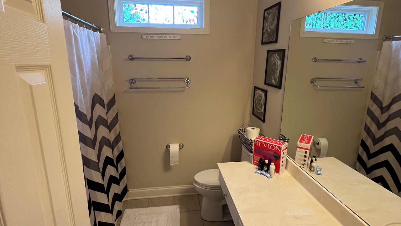 Photo of Bathroom in Pickwood