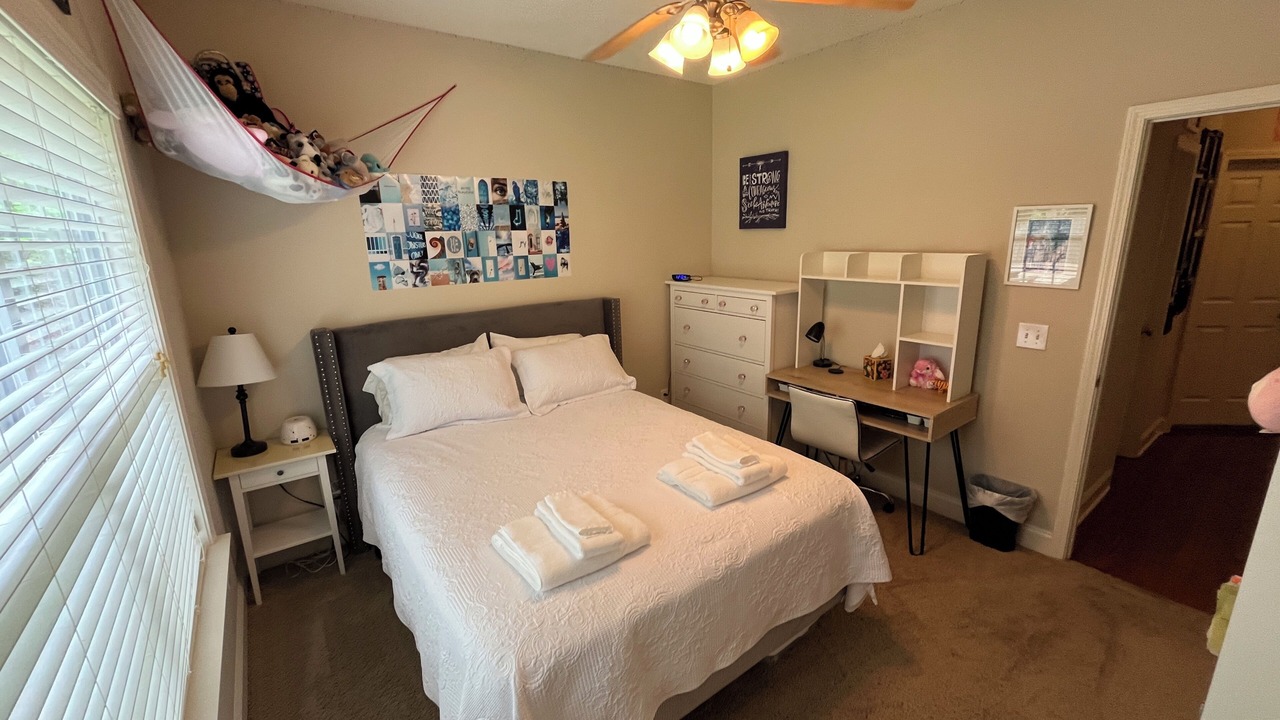 Photo of Bedroom in Pickwood