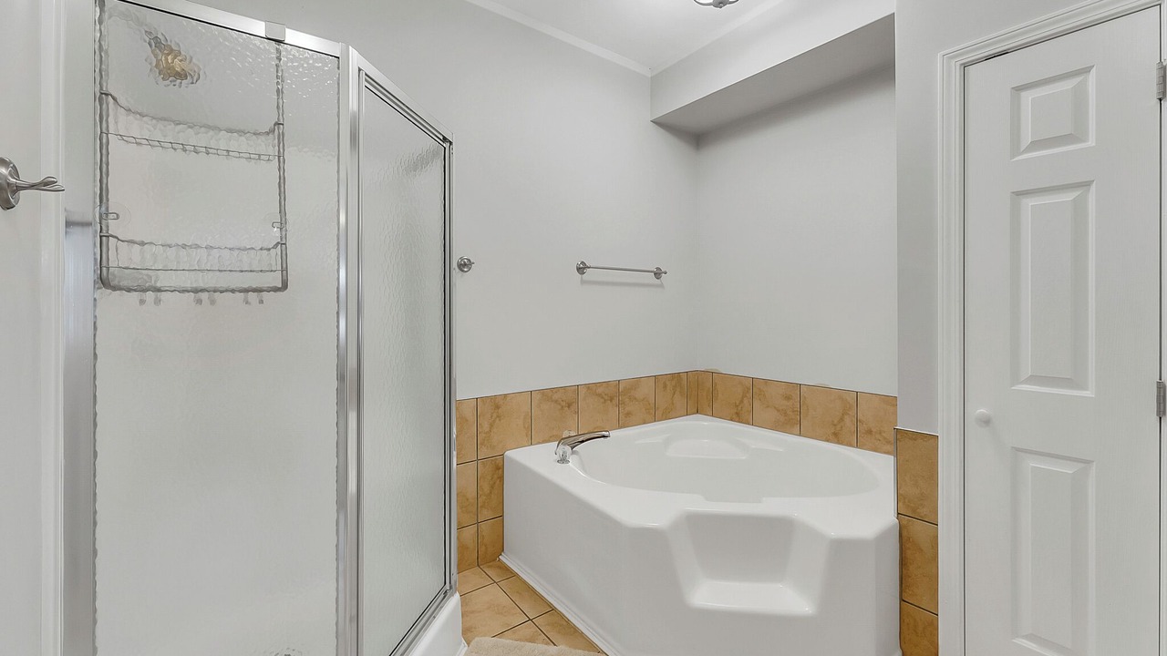Photo of Bathroom in Jasper