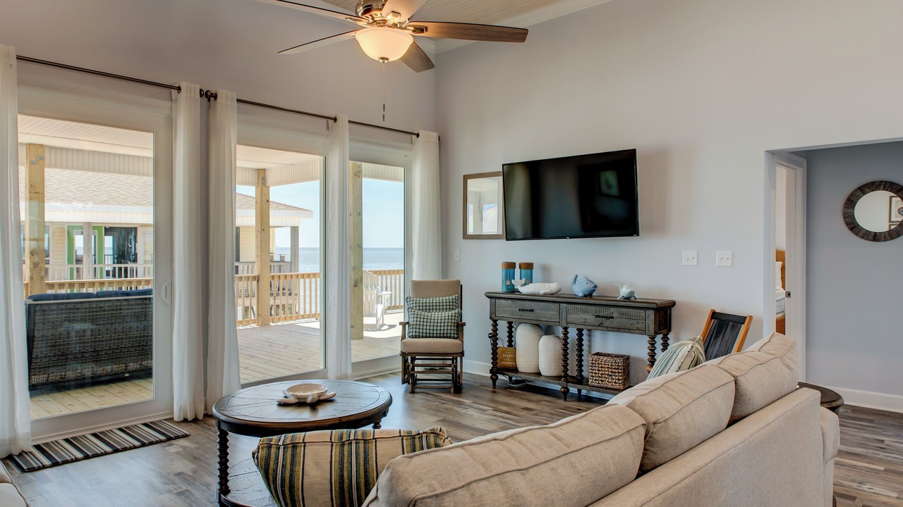Photo of Livingroom in Dauphin Island