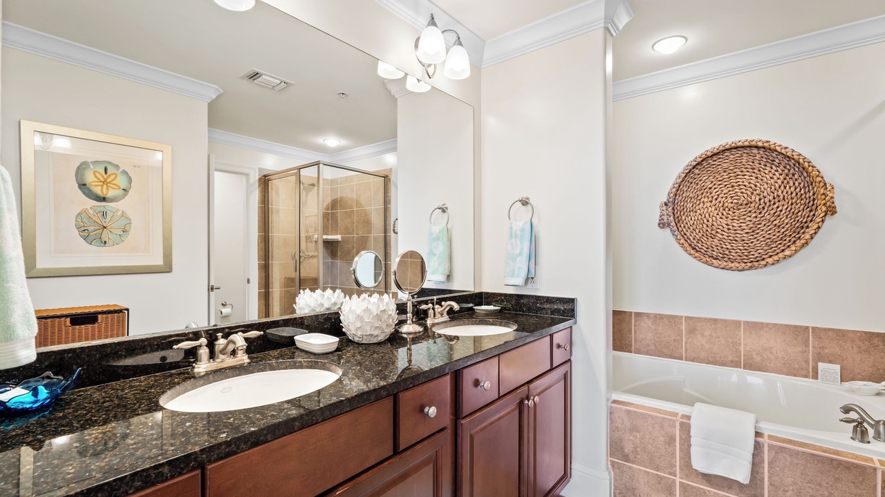 Photo of Bathroom in Dauphin Island