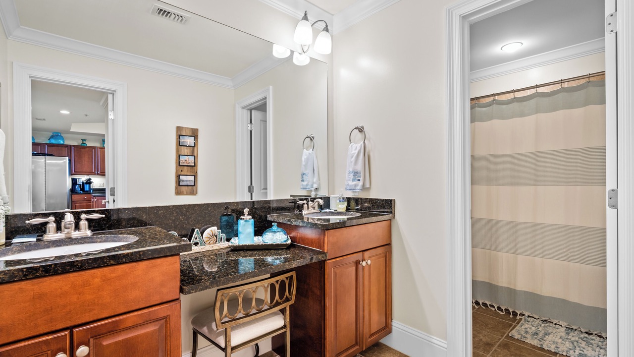 Photo of Bathroom in Dauphin Island