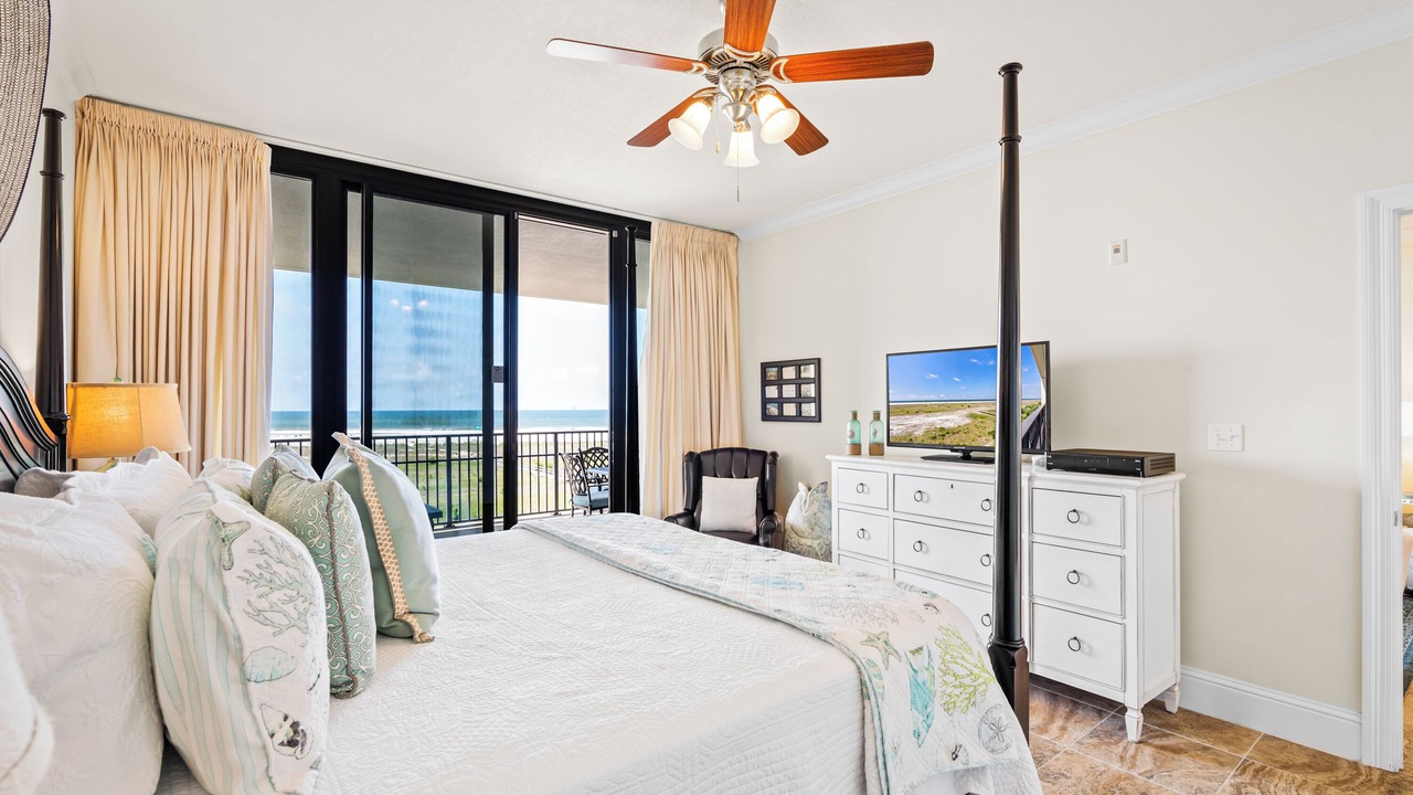 Photo of Bedroom in Dauphin Island